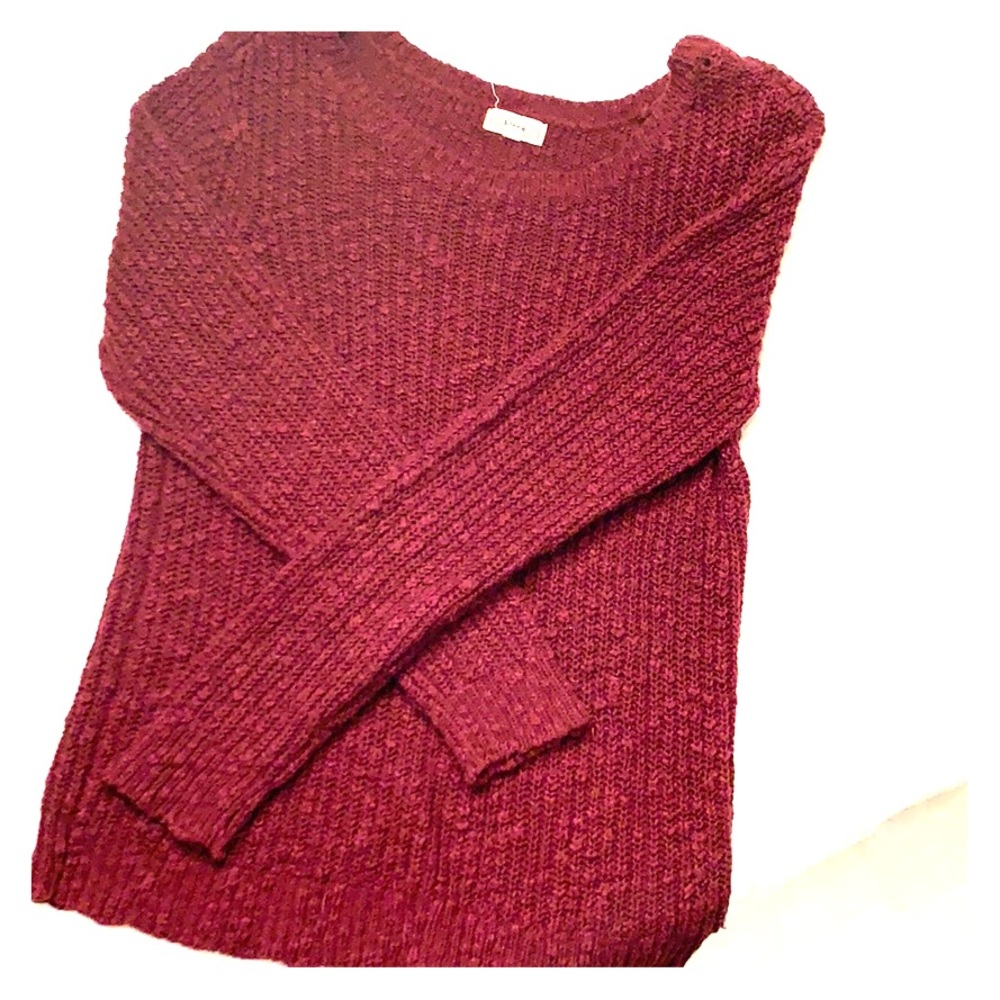 BEAUTIFUL OVERSIZED SWEATER